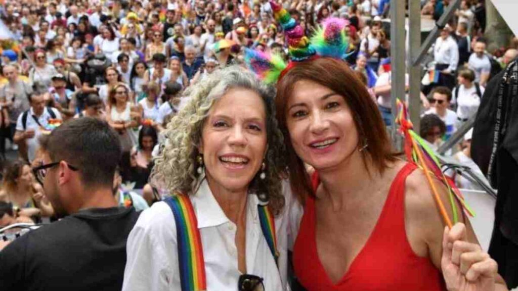 puoi-cambiare-sesso-liberamente-se-hai-14-anni:-in-spagna-la-legge-e-stata-approvata