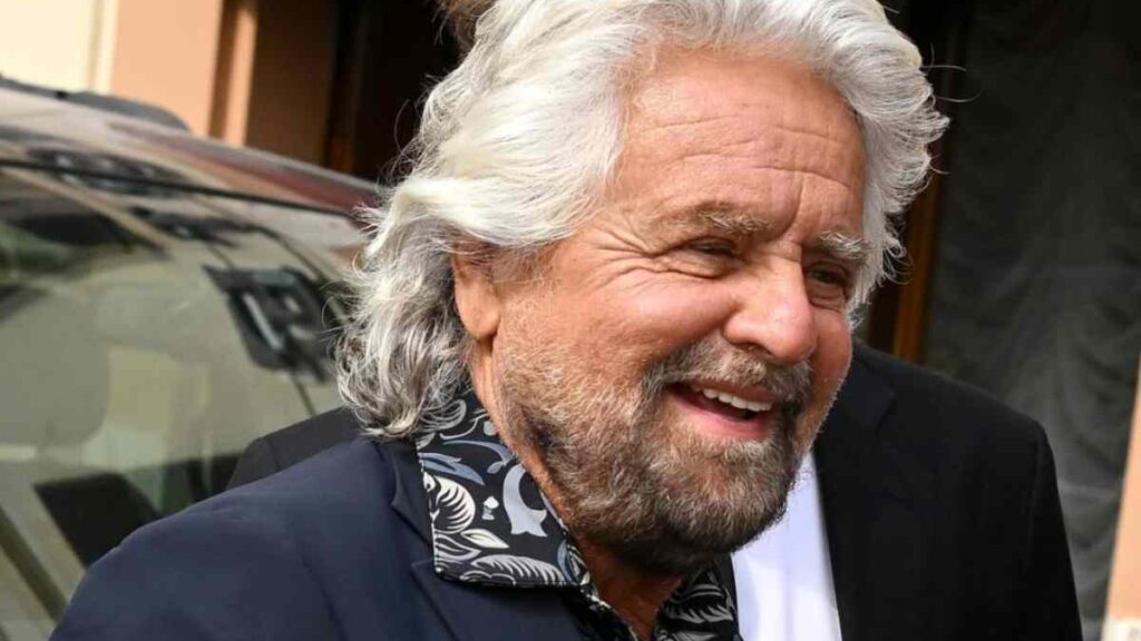 grillo-vuole-cancellare-i-contanti-per-sempre:-“cosi-pagate-le-tasse-e-non-avremo-piu-rapine-in-banca”