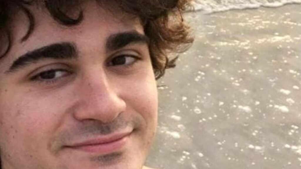 il-figlio-giuliano-muore-a-18-anni-durante-uno-stage-di-lavoro.-nessun-risarcimento-alla-famiglia