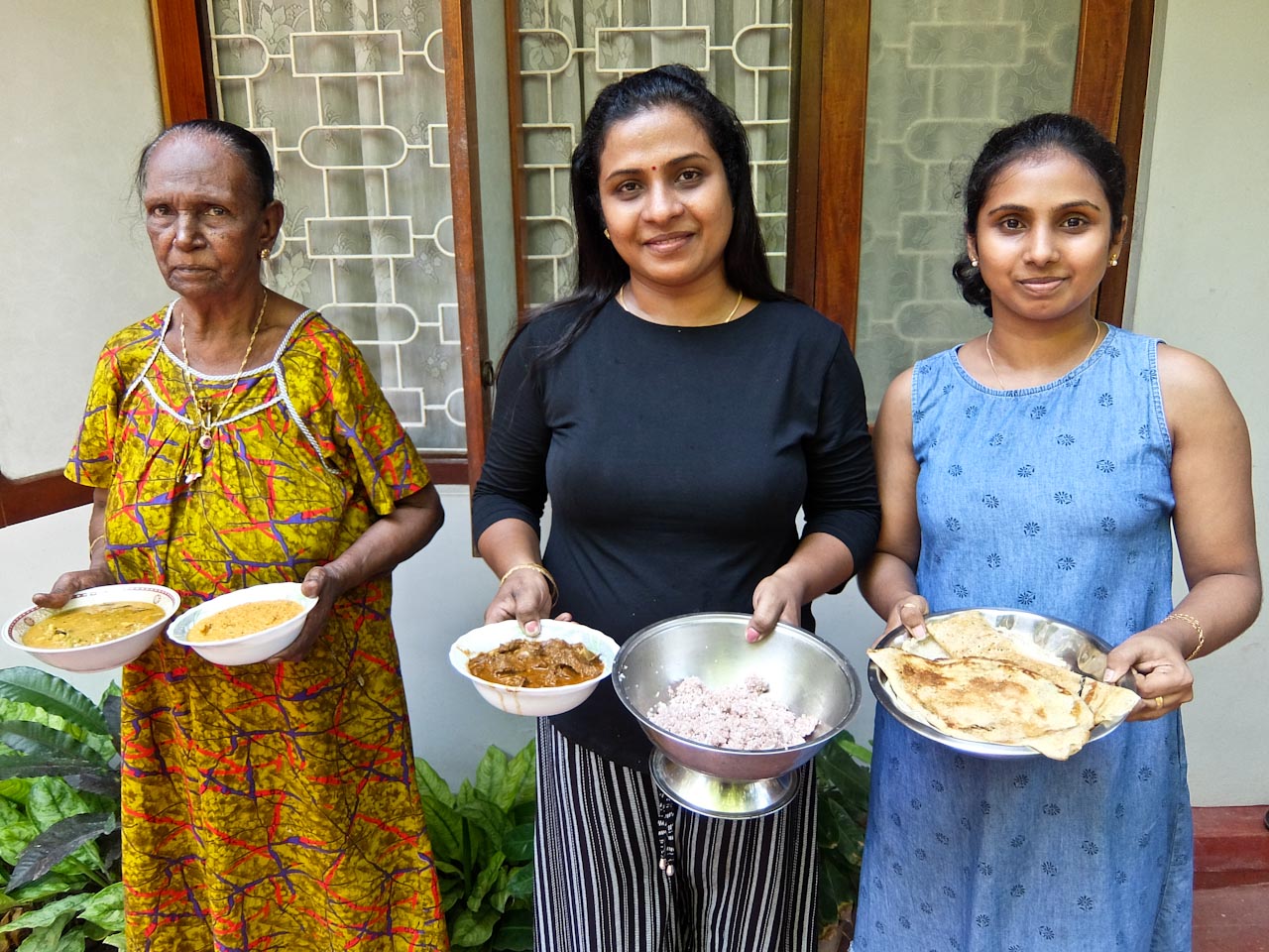 cooking-class-in-a-jaffna-kitchen,-sri-lanka
