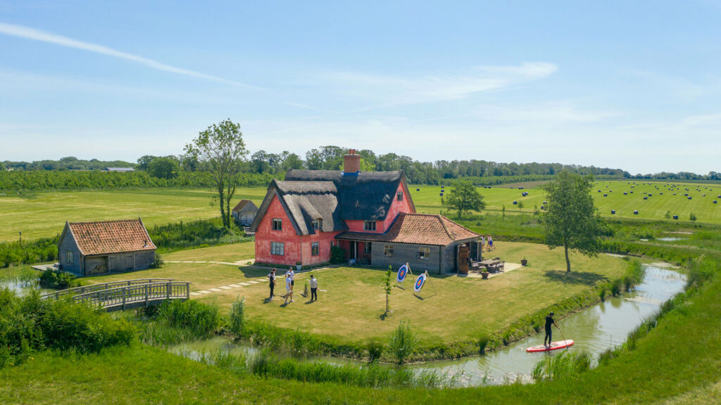 eco-staycations:-40-luxurious-places-to-stay-in-2023