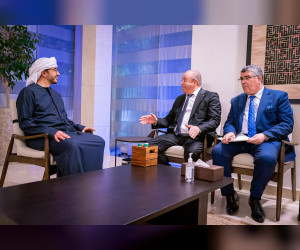 abdullah-bin-zayed-e-il-ministro-dell'industria-algerino-discutono-il-rafforzamento-della-cooperazione