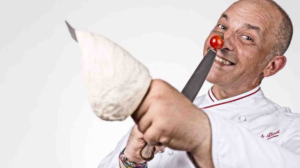 cracco-asfaltato-da-patrick-ricci:-la-prima-pizza-non-e-la-margherita