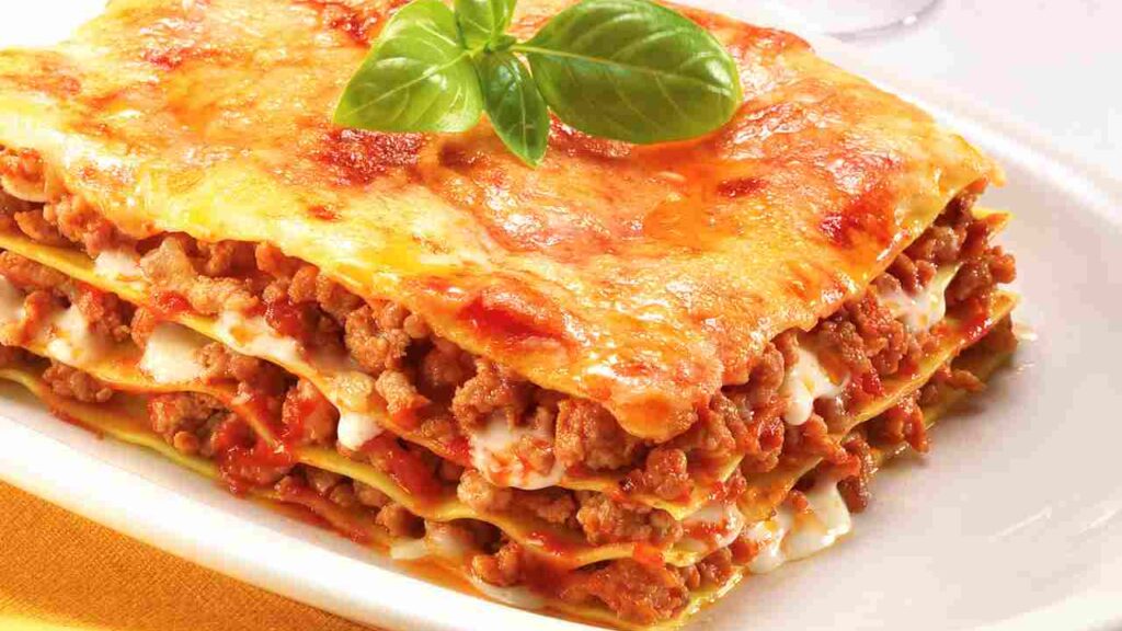 lasagne-bolognesi-per-pasqua:-immancabili-sulle-tavole-italiane!-–-ricettasprint.it