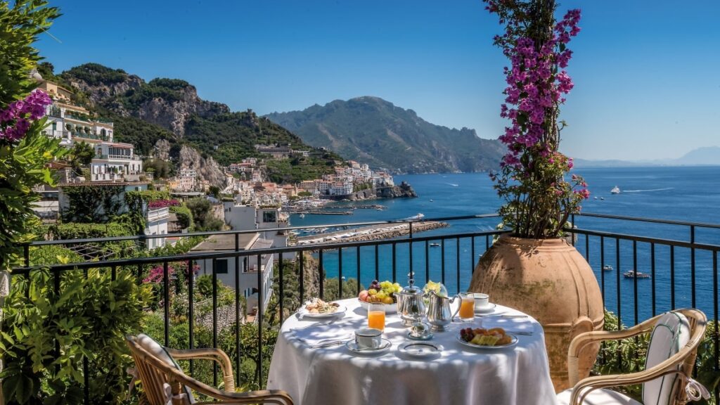 weekend-ad-amalfi-tra-limoni,-ottima-cucina-e-hotel-da-dolce-vita