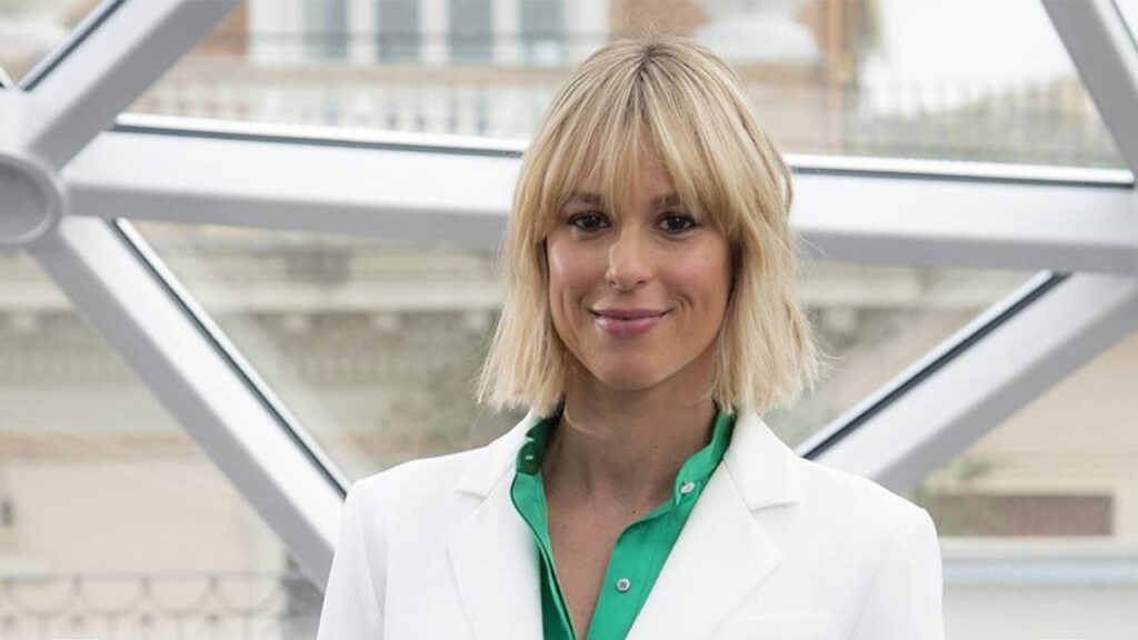 federica-pellegrini,-il-risveglio-domenicale-a-letto-con-lui:-le-immagini-video-non-mentono