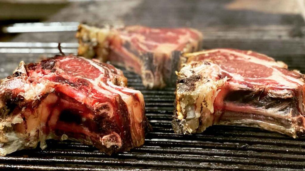hosteria-del-vapore,-trattoria-dal-1870-vicino-bergamo,-amata-per-la-carne