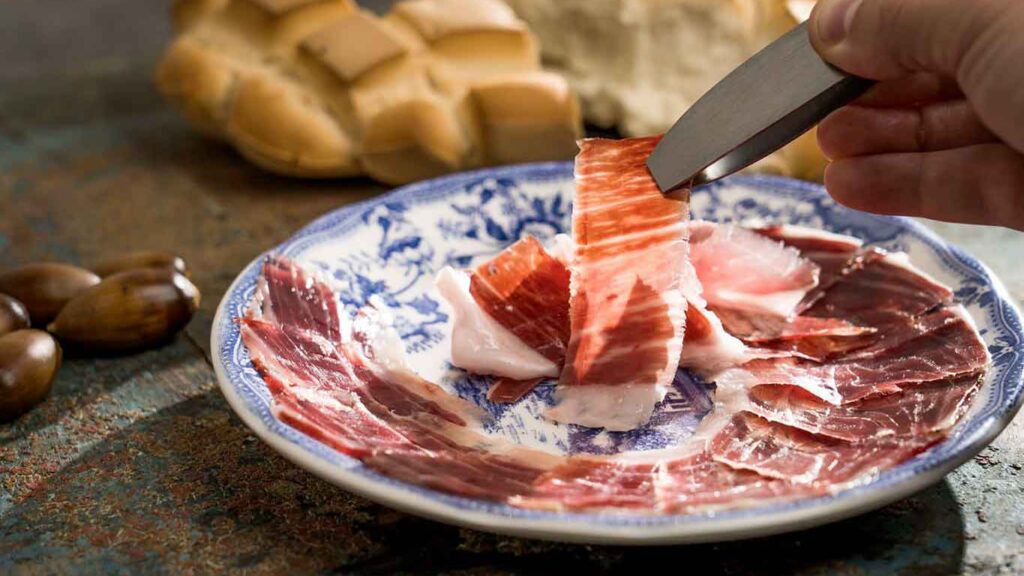 menu-e-prezzi-di-senorio,-nuovo-ristorante-spagnolo-a-milano