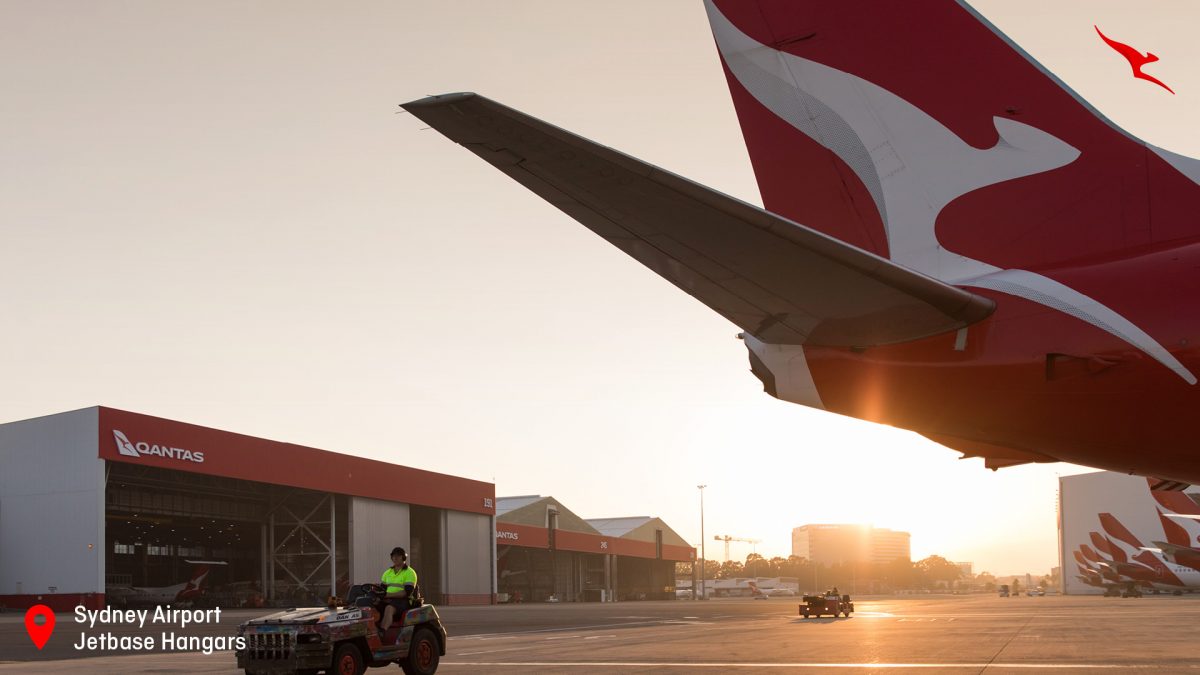 qantas-baggage-handler-set-to-strike-on-12-september