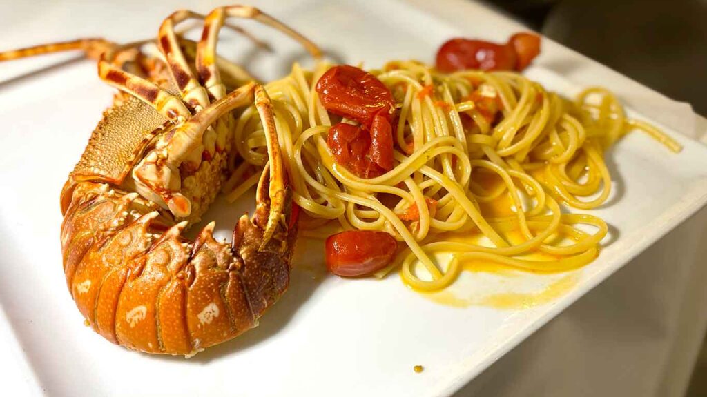 ristorante-il-veliero-a-acciaroli:-una-super-cena-che-celebra-l'estate