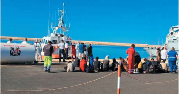 bimbi-morti-di-sete,-l'sos-dei-migranti-inascoltato-e-i-cadaveri-gettati-in-mare-per-non-affondare-–-il-riformista