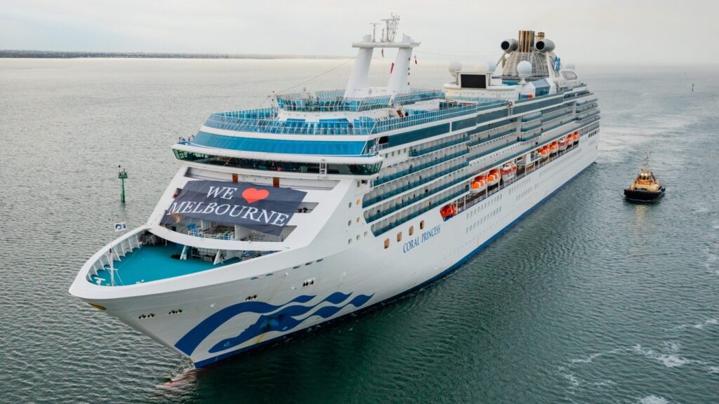 coral-princess-visits-melbourne
