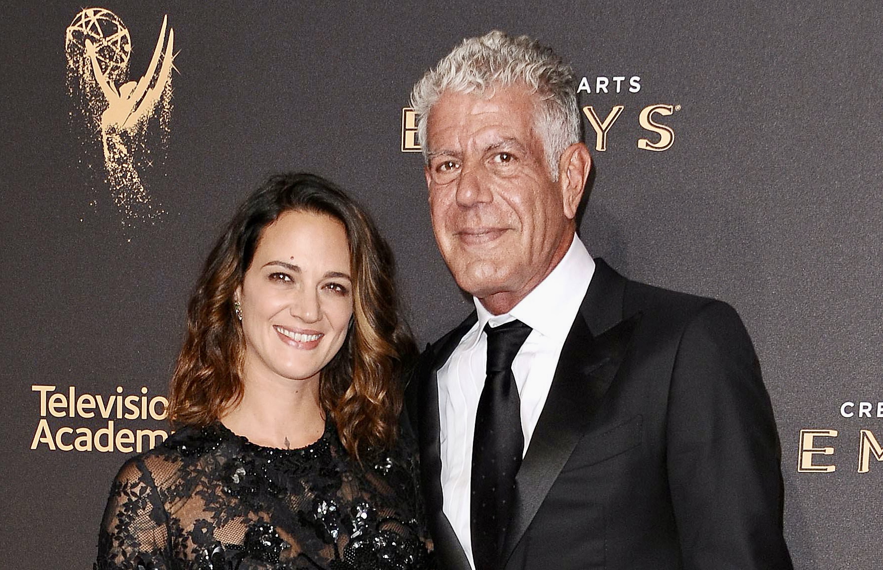 asia-argento-all’ex-bourdain-prima-del-suicidio:-“smetti-di-rompere”