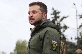 ucraina,-zelensky:-“referendum-farsa,-li-sventola-nostra-bandiera”