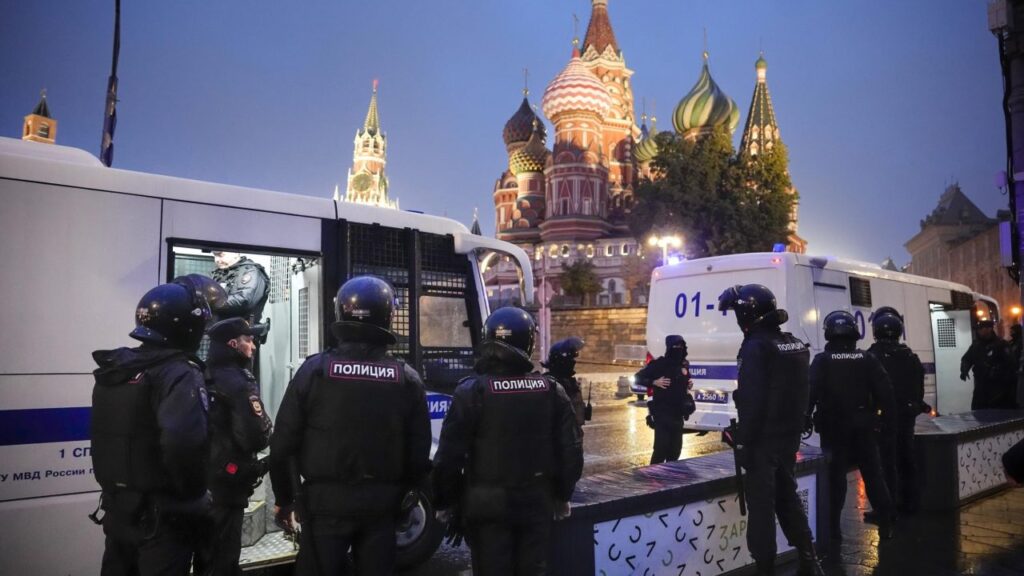 addio,-mosca-|-l’odissea-dei-russi-che-scappano-per-non-farsi-trascinare-nella-guerra-di-putin-–-linkiesta.it