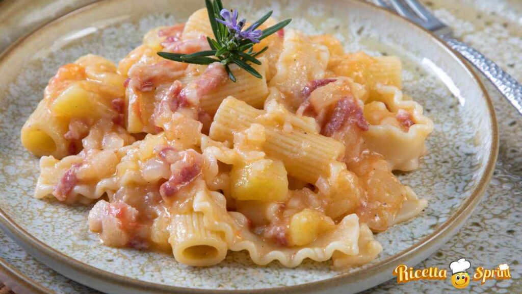 pasta-e-patate-sporca,-se-volete-anche-la-provola,-basta-che-l'aggiungete-alla-fine-–-ricettasprint.it