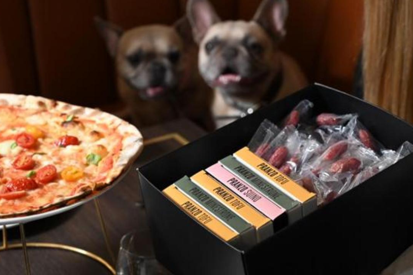 crazy-pizza:-menu-per-cani-gratis?-no,-incluso-nei-prezzi-lievitati