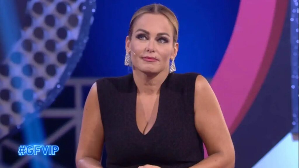 bufera-gf-vip,-sonia-bruganelli-lascia-il-posto-da-opinionista.-il-motivo-e-incredibile,-ecco-chi-la-sostituira