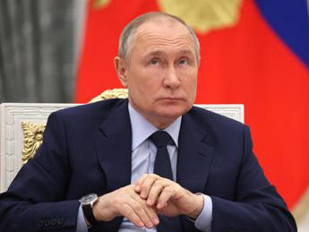 russia,-blackout:-ministri-al-buio-in-collegamento-video-con-putin