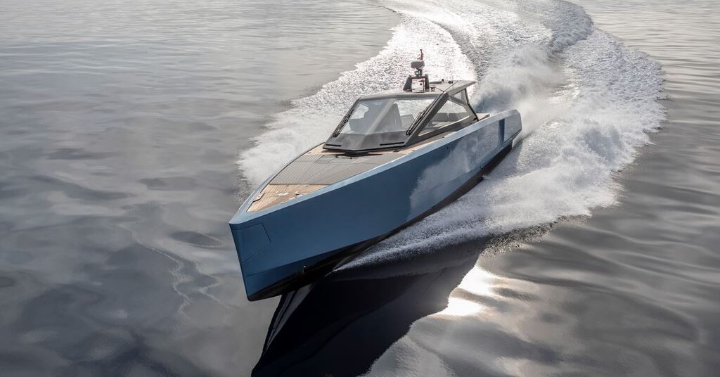 wally-vara-un-salotto-nel-mare-–-the-way-magazine