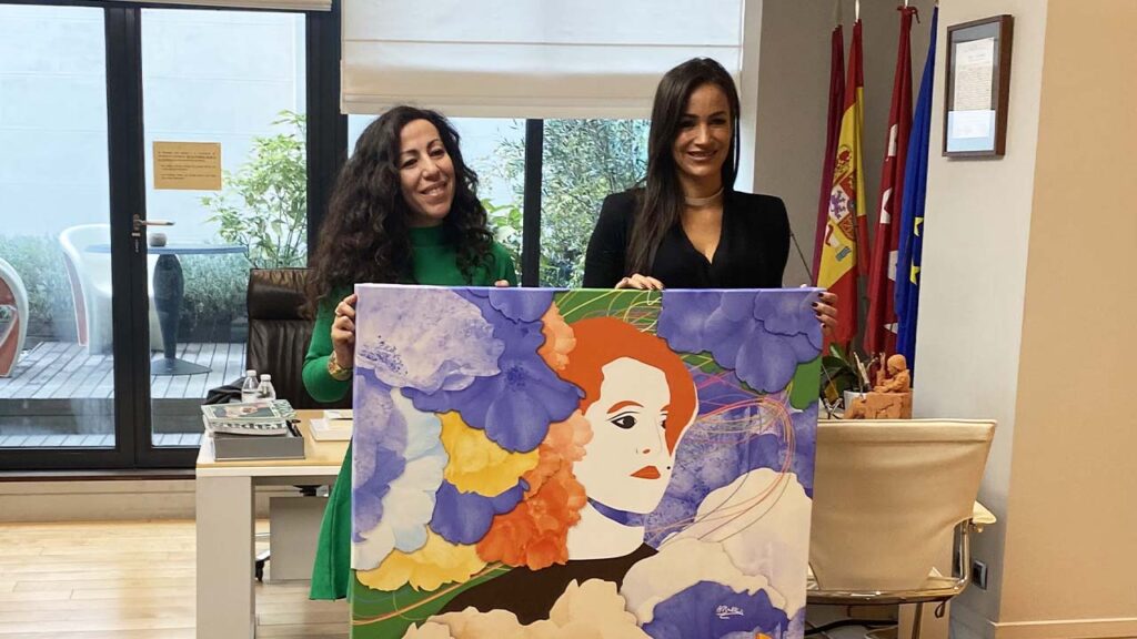 houda-bakkali-rende-omaggio-a-madrid-–-james-magazine