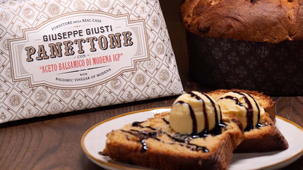 panettone-con-aceto-balsamico-di-modena-igp-giusti-–-james-magazine