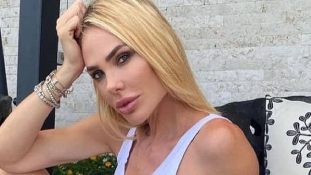 ilary-blasi-presenta-la-sua-nuova-fiamma-sui-social,-si-sono-conosciuti-quando-stava-ancora-con-totti
