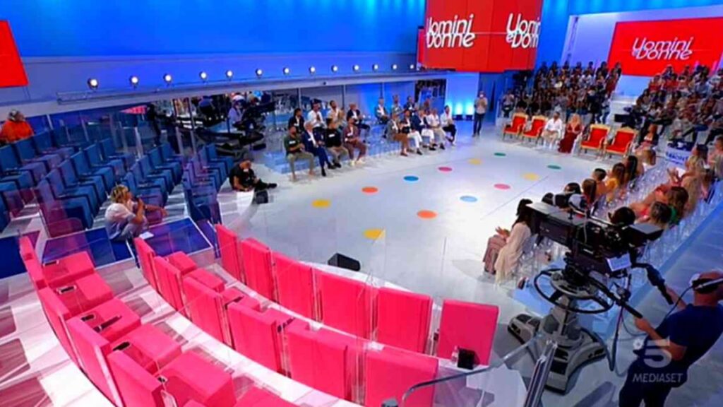 arriva-uomini-e-donne-vip:-maria-de-filippi-ha-chiamato-il-famosissimo.-chi-e-il-primo-tronista-vip