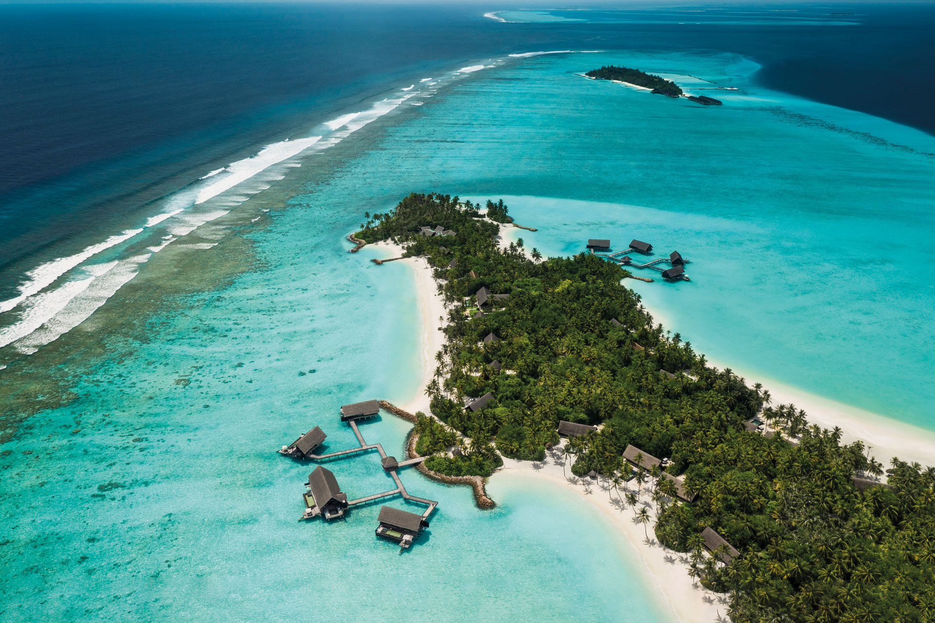 paradise-found-at-one&only-reethi-rah:-the-maldives-resort-for-your-2023-escape