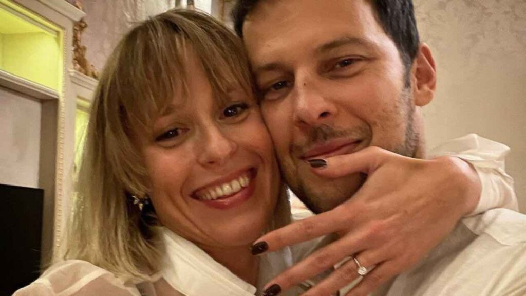 federica-pellegrini-e-matteo,-coccole-nel-lettone:-la-coppia-si-sveglia-cosi-|-bellissimi-–-solonotizie24