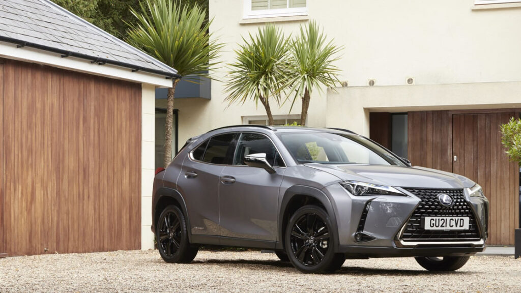 test-drive:-lexus-ux-250h-f-sport,-the-exceptionally-efficient-hybrid-|-luxury-lifestyle-magazine