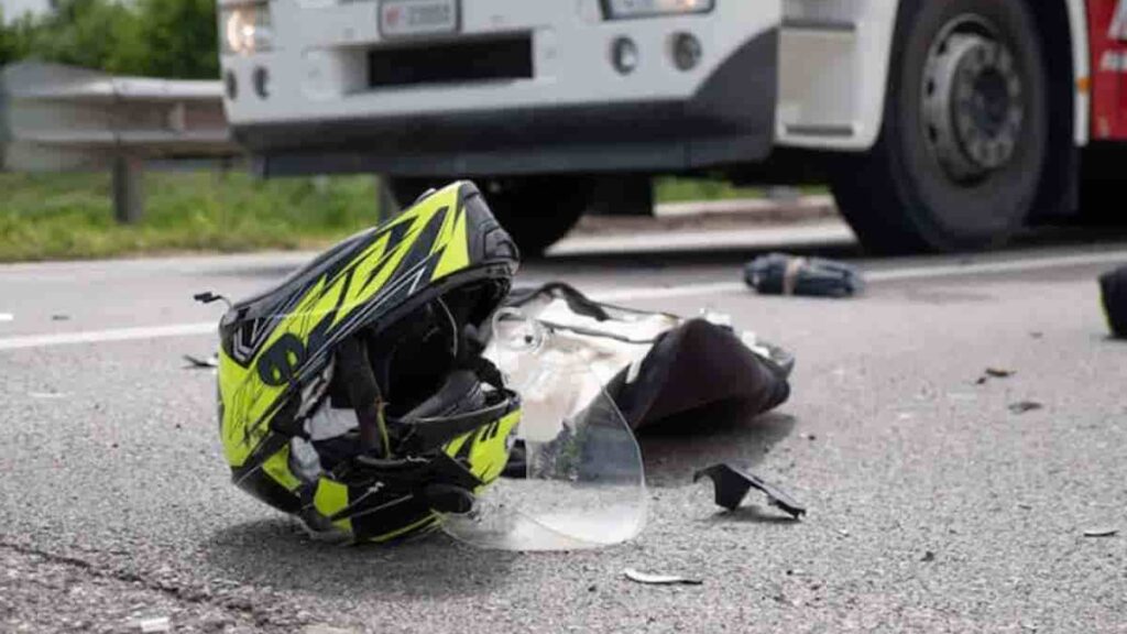 roma,-il-camion-passa-con-il-rosso.-due-ragazzi-non-tornano-piu-a-casa
