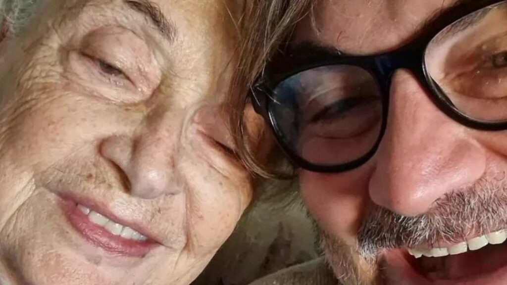 muore-la-madre-del-giornalista-pierluigi-pardo,-lui-la-saluta-cosi:-“mi-hai-insegnato-tutto”