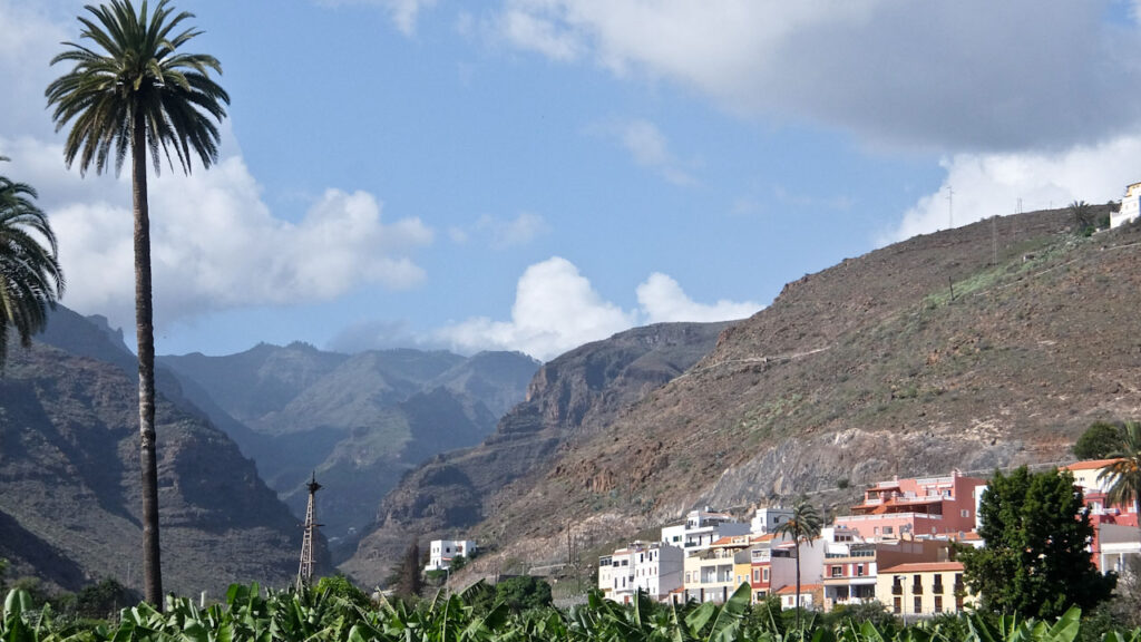 hiking-la-gomera,-canary-islands,-spain