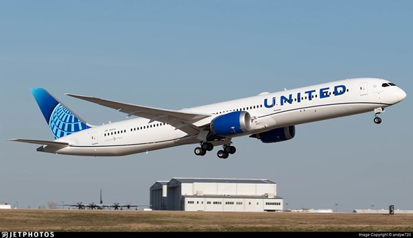 united-and-boeing-finalise-737-max-and-787-large-order