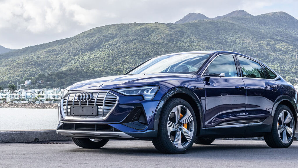 3-of-the-best-luxury-electric-cars-to-test-drive-today-|-luxury-lifestyle-magazine