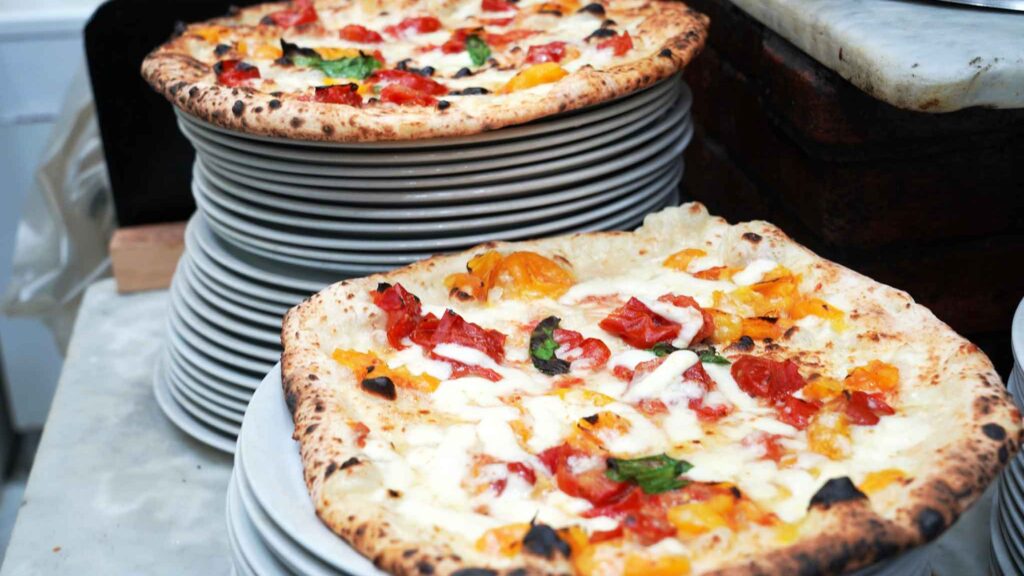 se-queste-sono-le-pizzerie-migliori-di-napoli-del-2022